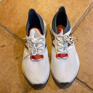 New Balance Men’s Fresh Foam Roav Sneakers, Size 11